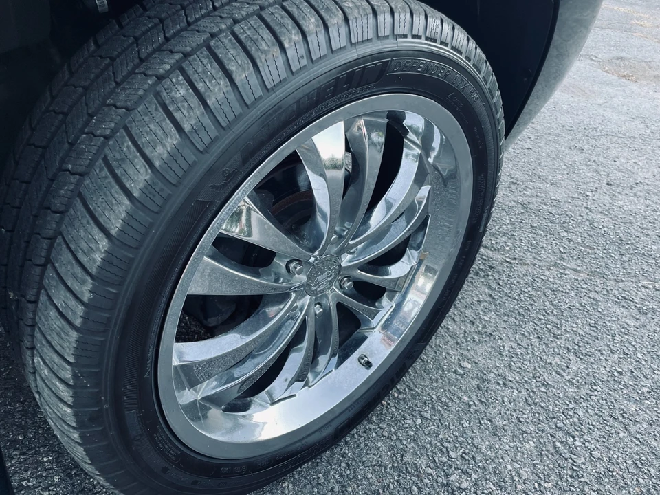 2008 Cadillac Escalade & EXT 3rd Gen - Image 19 of 21