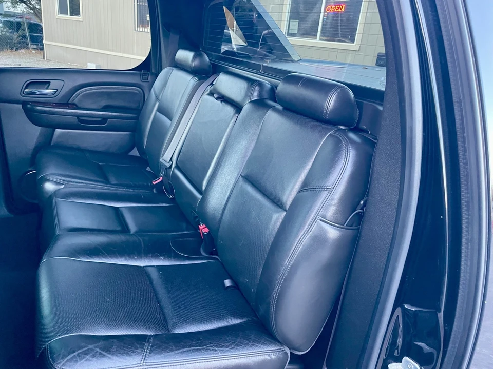 2008 Cadillac Escalade & EXT 3rd Gen - Image 16 of 21