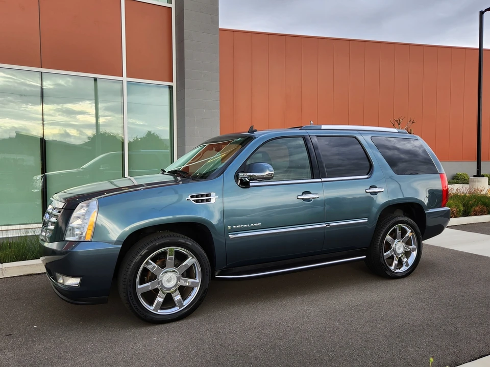 2008 Cadillac Escalade & EXT 3rd Gen - Image 5 of 31