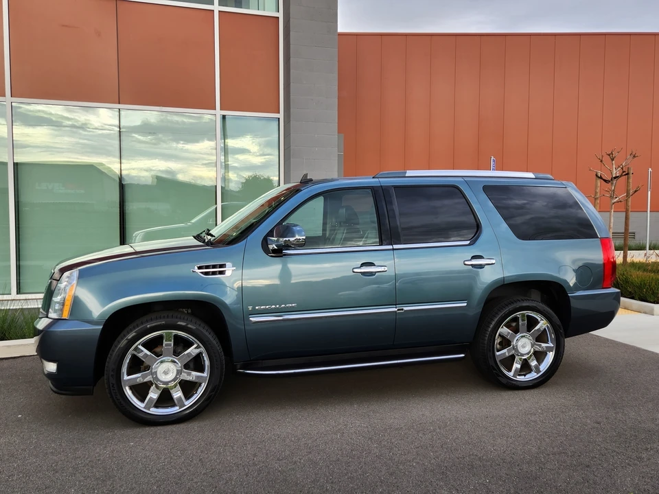2008 Cadillac Escalade & EXT 3rd Gen - Image 6 of 31