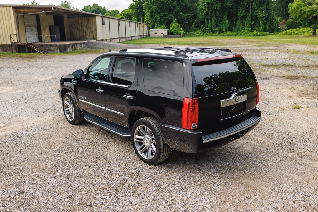 2008 Cadillac Escalade & EXT 3rd Gen - Image 14 of 31