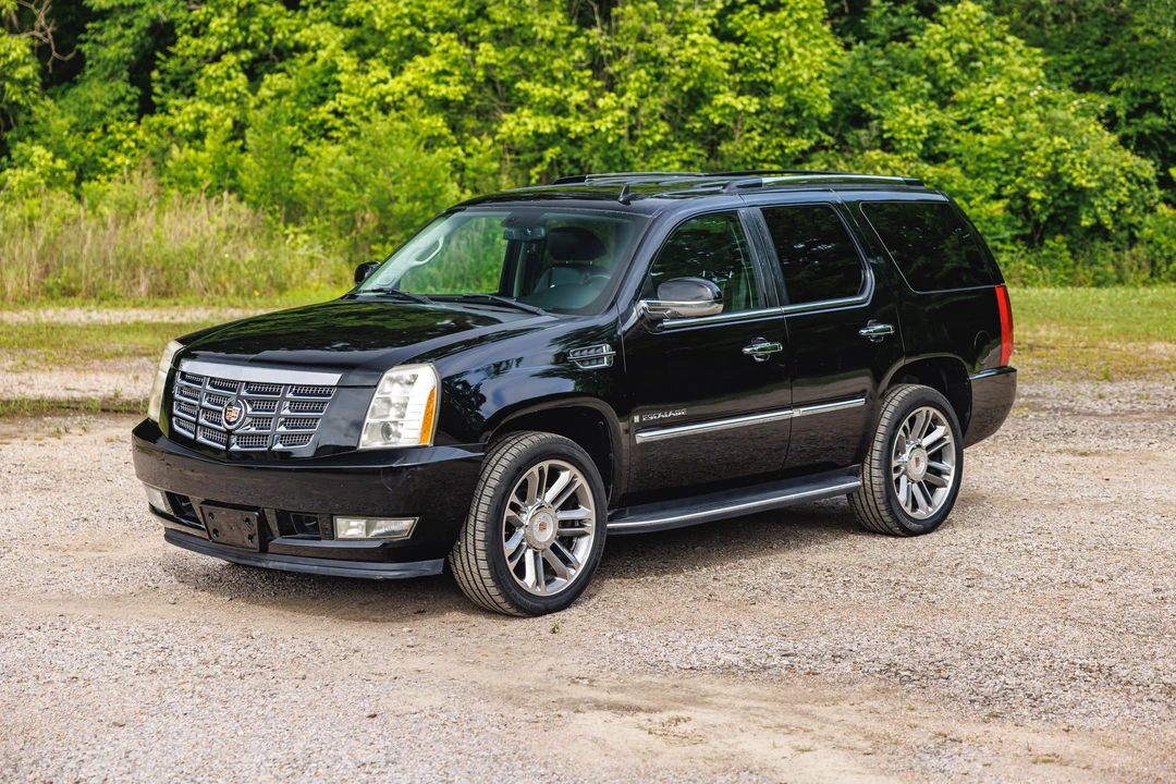 2008 Cadillac Escalade & EXT 3rd Gen - Image 3 of 31