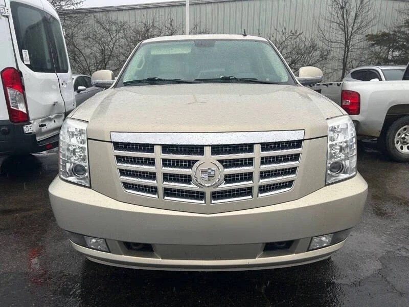 2008 Cadillac Escalade & EXT 3rd Gen - Image 3 of 20