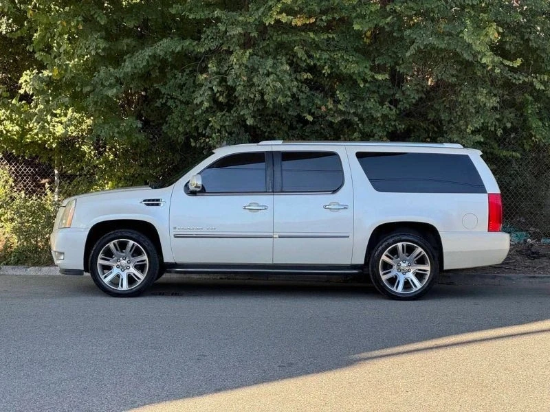 2008 Cadillac Escalade & EXT 3rd Gen - Image 5 of 12