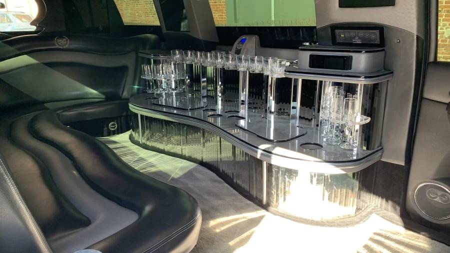 2008 Cadillac Escalade & EXT 3rd Gen - Image 8 of 13