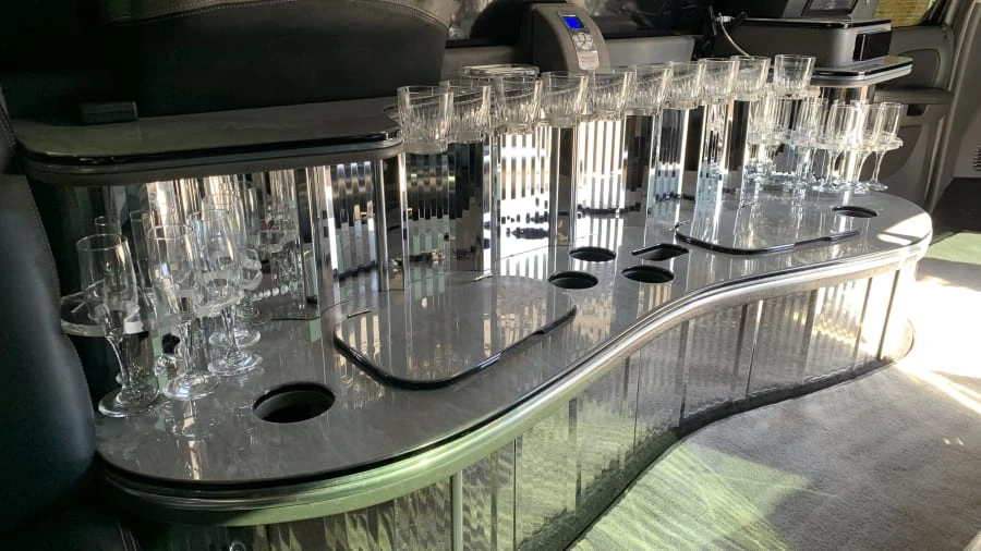 2008 Cadillac Escalade & EXT 3rd Gen - Image 10 of 13