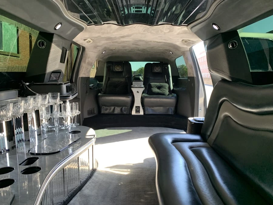 2008 Cadillac Escalade & EXT 3rd Gen - Image 9 of 13