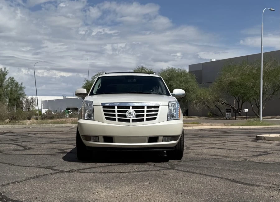 2008 Cadillac Escalade & EXT 3rd Gen - Image 4 of 15
