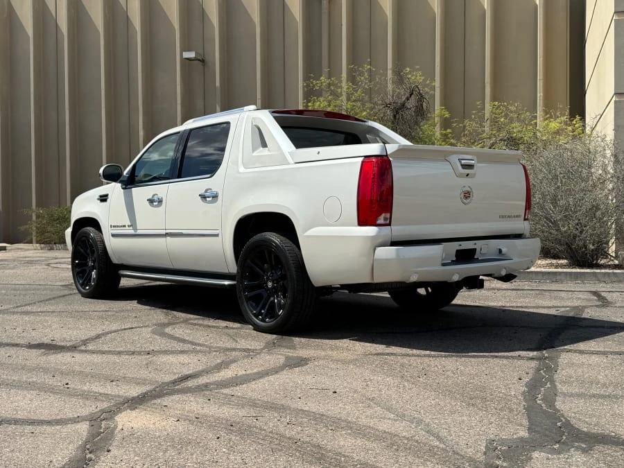 2008 Cadillac Escalade & EXT 3rd Gen - Image 8 of 15