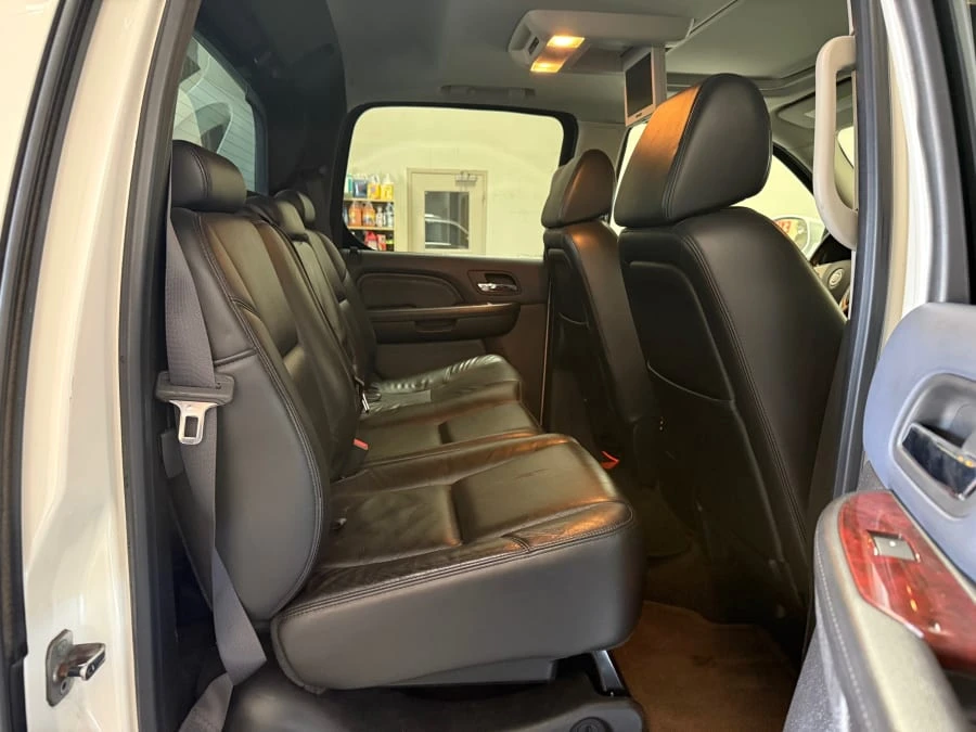 2008 Cadillac Escalade & EXT 3rd Gen - Image 13 of 15