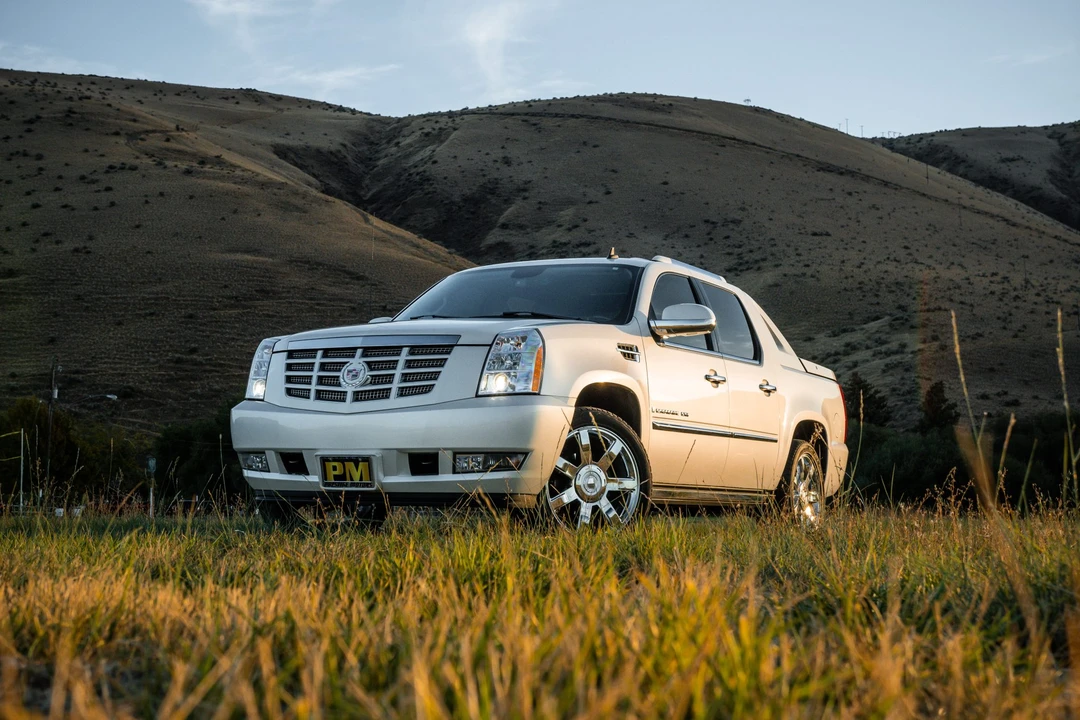 2008 Cadillac Escalade & EXT 3rd Gen - Image 3 of 31