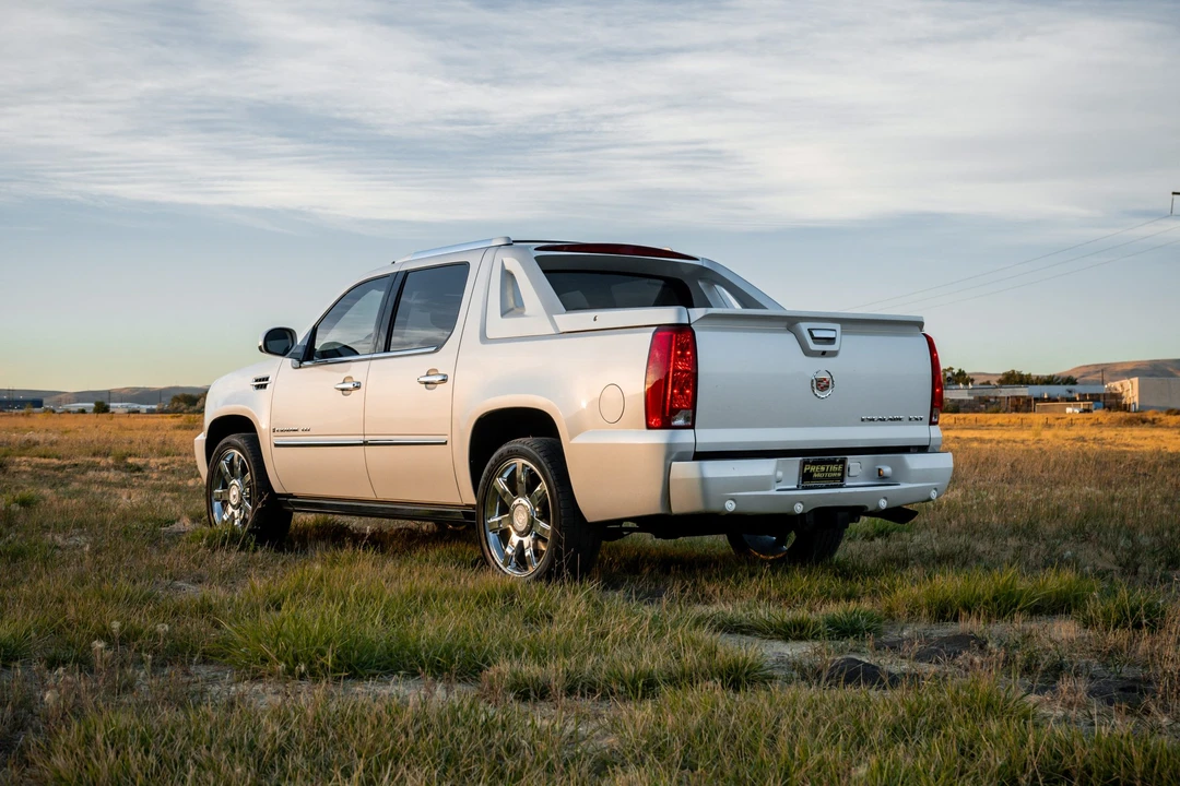 2008 Cadillac Escalade & EXT 3rd Gen - Image 12 of 31