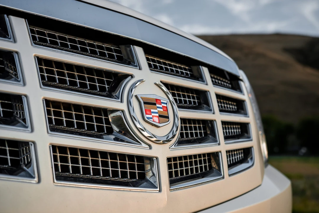 2008 Cadillac Escalade & EXT 3rd Gen - Image 15 of 31