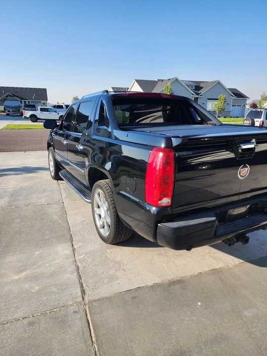 2008 Cadillac Escalade & EXT 3rd Gen - Image 27 of 31
