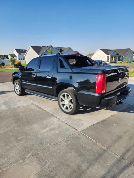 2008 Cadillac Escalade & EXT 3rd Gen - Image 14 of 31