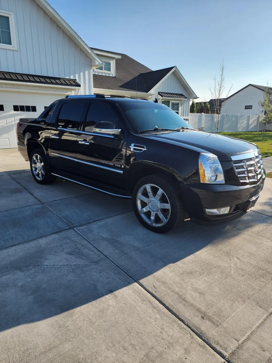 2008 Cadillac Escalade & EXT 3rd Gen - Image 7 of 31