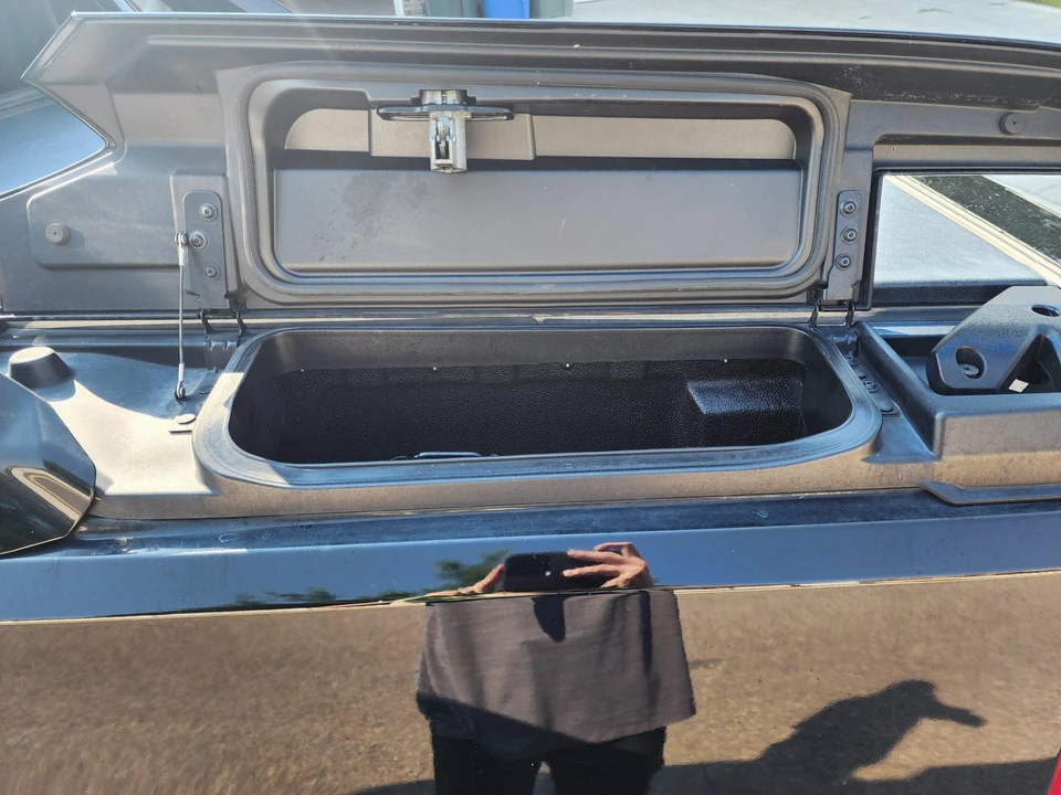 2008 Cadillac Escalade & EXT 3rd Gen - Image 24 of 31