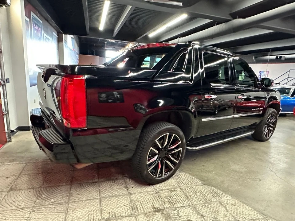 2008 Cadillac Escalade & EXT 3rd Gen - Image 10 of 21