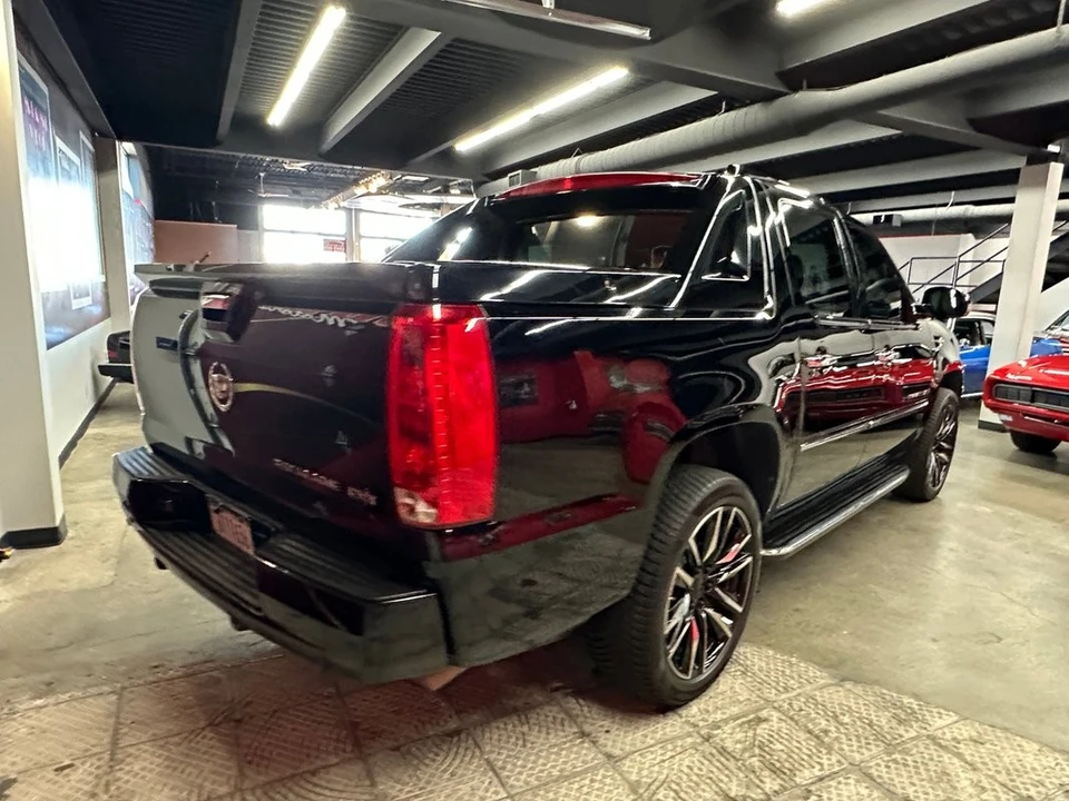 2008 Cadillac Escalade & EXT 3rd Gen - Image 11 of 21