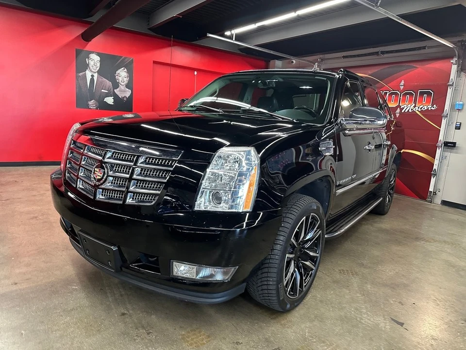 2008 Cadillac Escalade & EXT 3rd Gen - Image 3 of 21