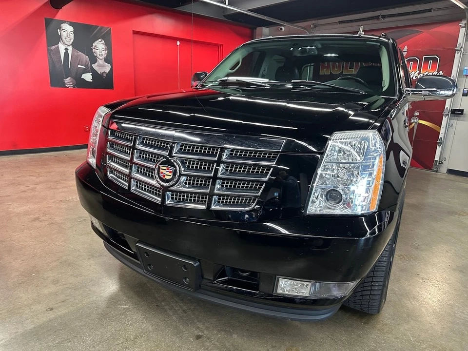 2008 Cadillac Escalade & EXT 3rd Gen - Image 4 of 21
