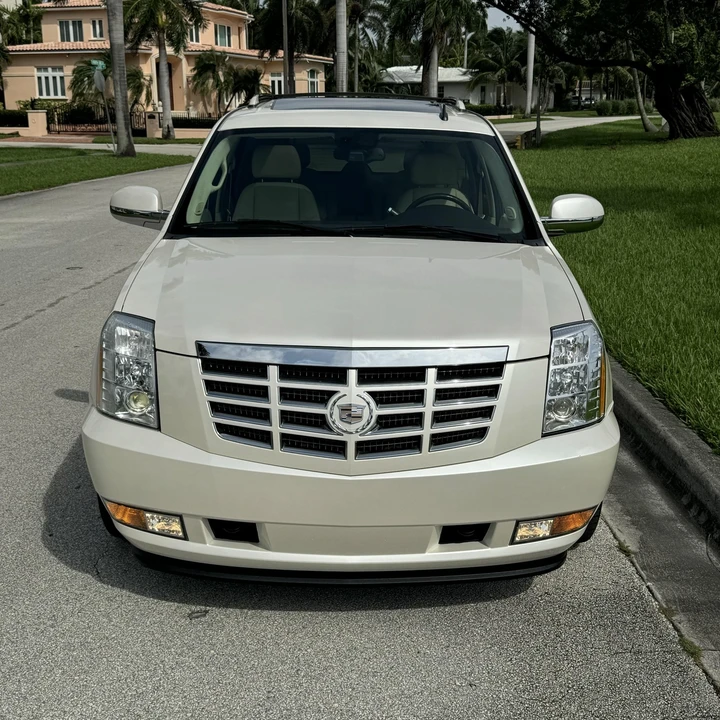 2008 Cadillac Escalade & EXT 3rd Gen - Image 4 of 12