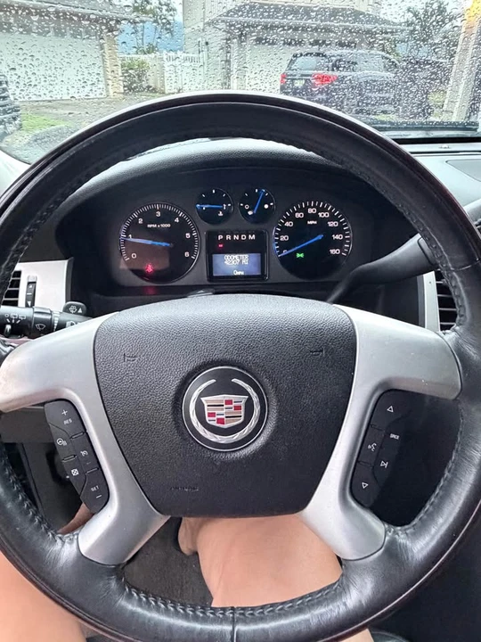 2008 Cadillac Escalade & EXT 3rd Gen - Image 6 of 12