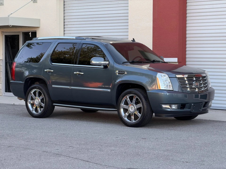 2008 Cadillac Escalade & EXT 3rd Gen - Image 17 of 31
