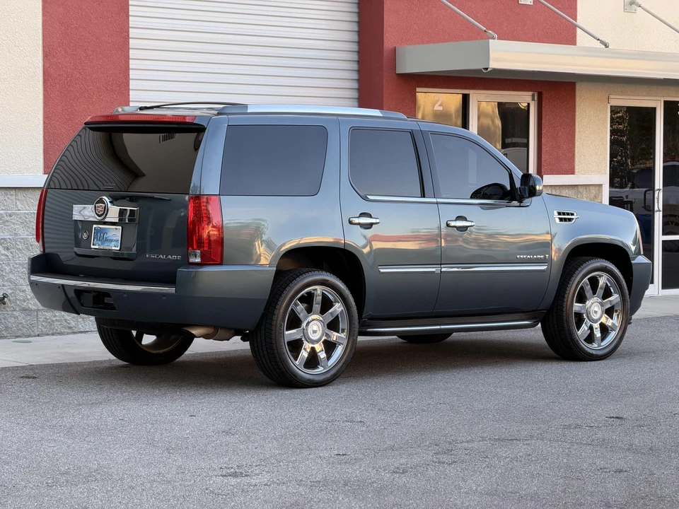 2008 Cadillac Escalade & EXT 3rd Gen - Image 13 of 31
