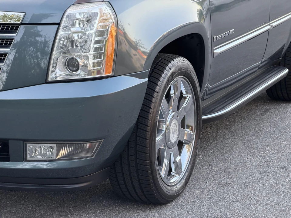 2008 Cadillac Escalade & EXT 3rd Gen - Image 30 of 31