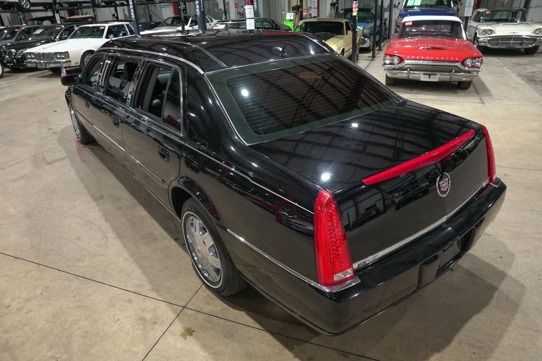 2008 Cadillac DTS - Image 16 of 21