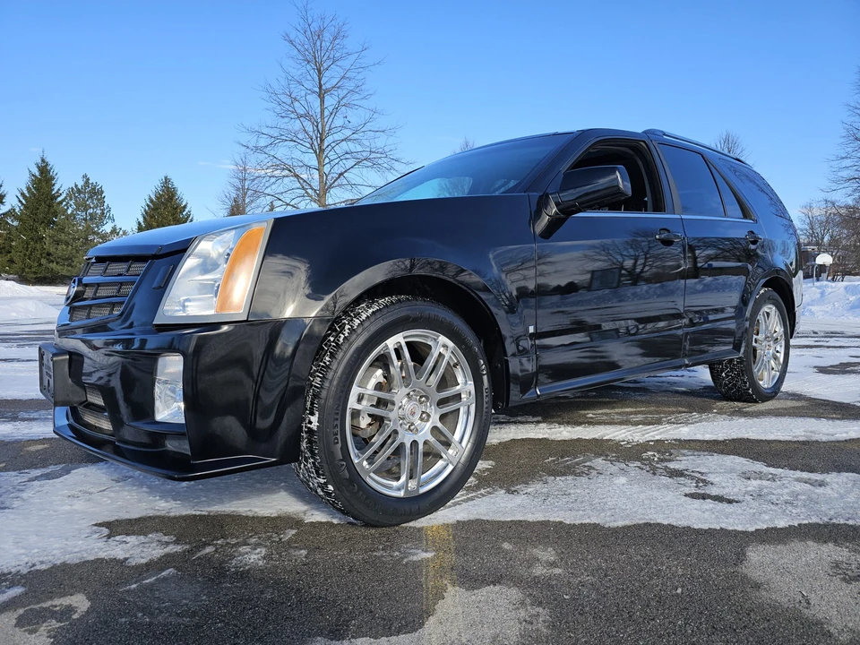 2008 Cadillac SRX - Image 2 of 31