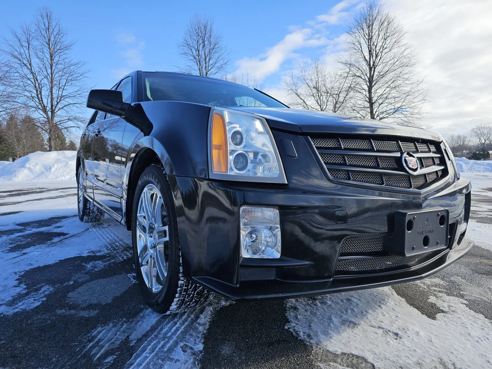 2008 Cadillac SRX - Image 8 of 31