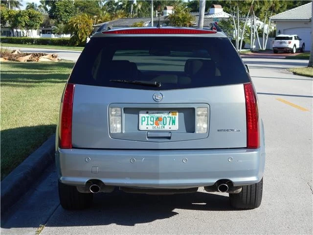 2008 Cadillac SRX - Image 10 of 12