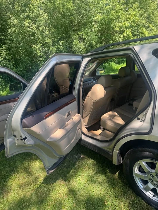 2008 Cadillac SRX - Image 12 of 14