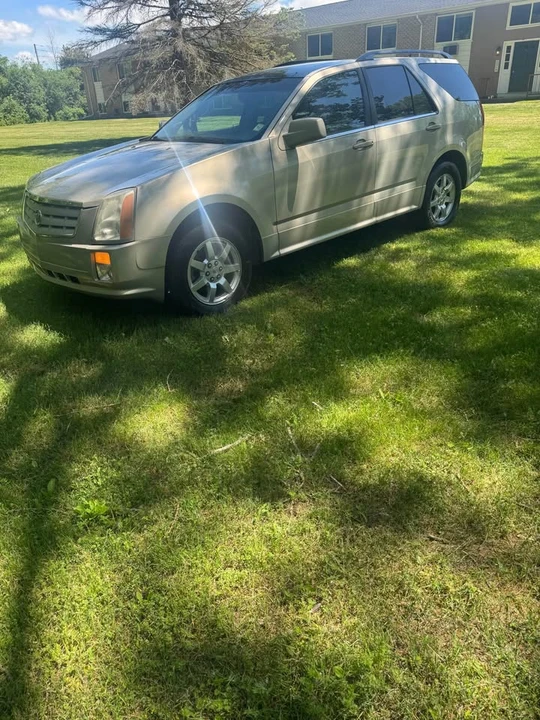 2008 Cadillac SRX - Image 2 of 14