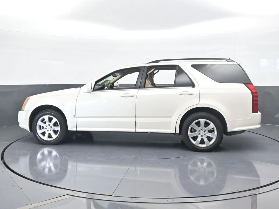 2008 Cadillac SRX - Image 3 of 12