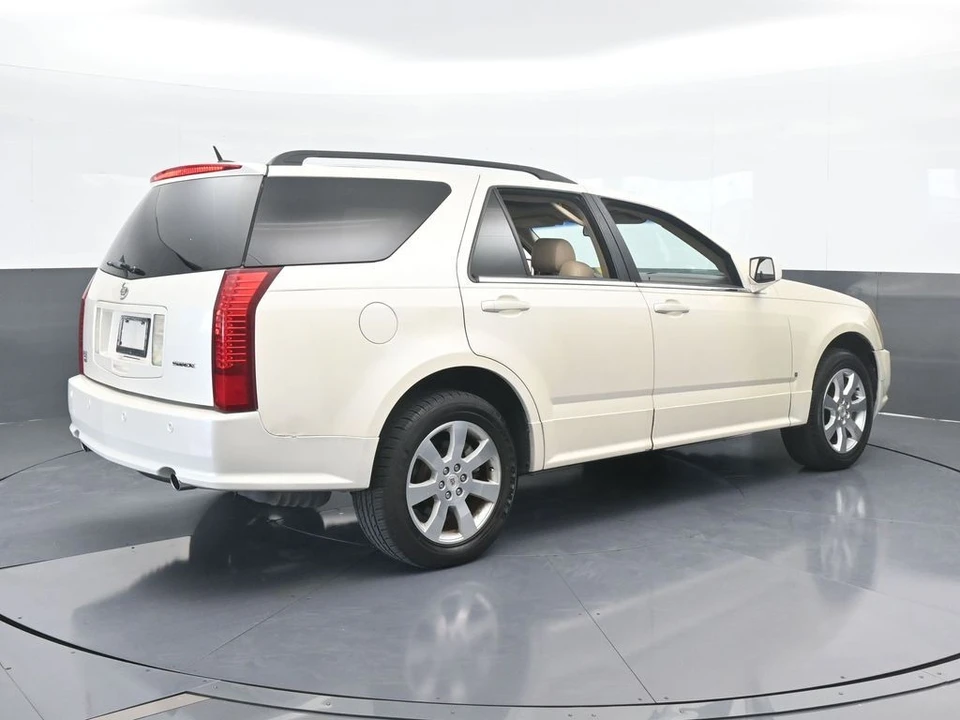 2008 Cadillac SRX - Image 6 of 12