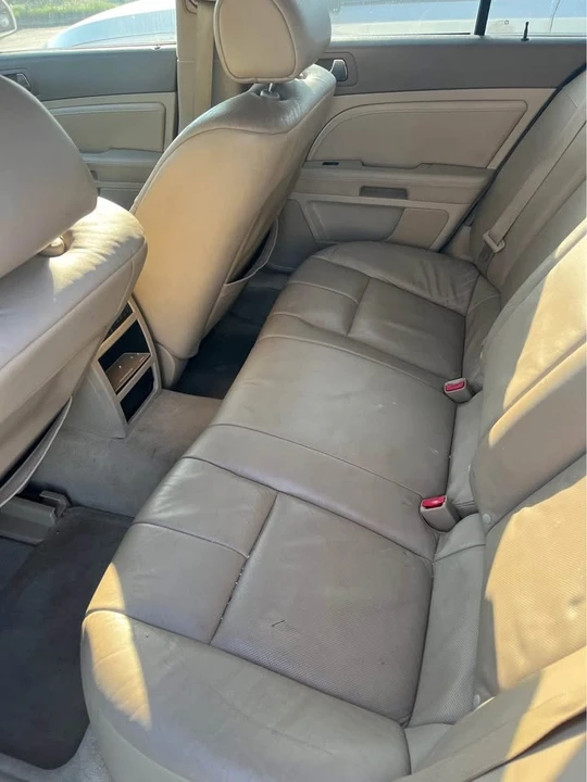 2008 Cadillac STS - Image 2 of 4