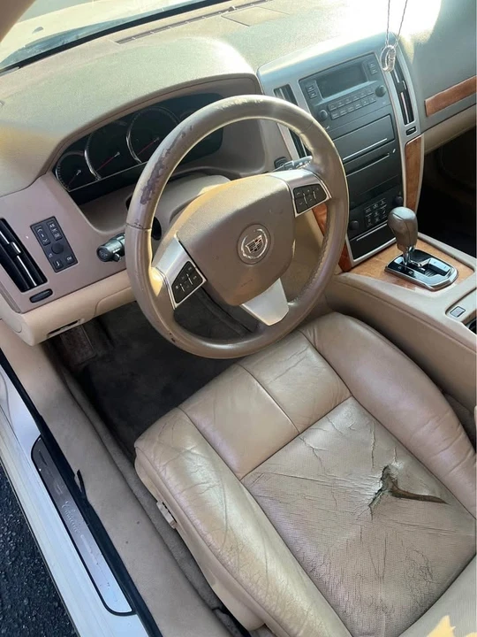 2008 Cadillac STS - Image 3 of 4