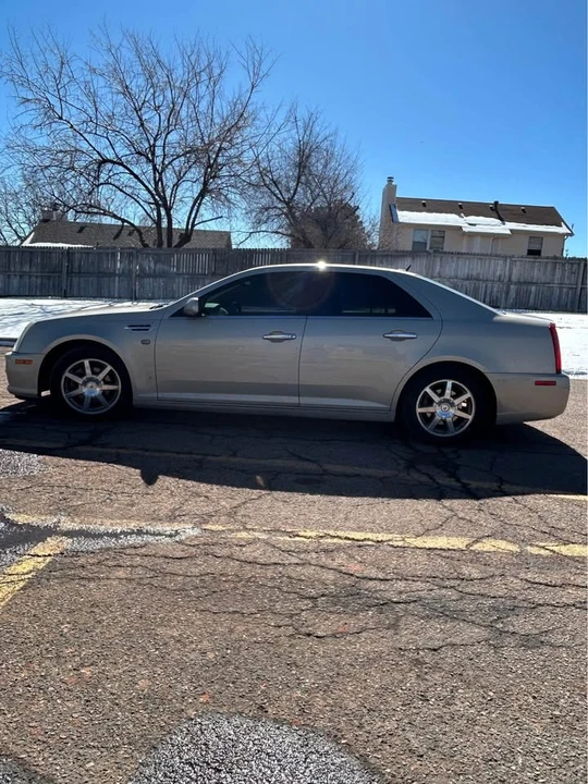 2008 Cadillac STS - Image 2 of 10