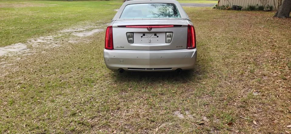 2008 Cadillac STS - Image 5 of 10