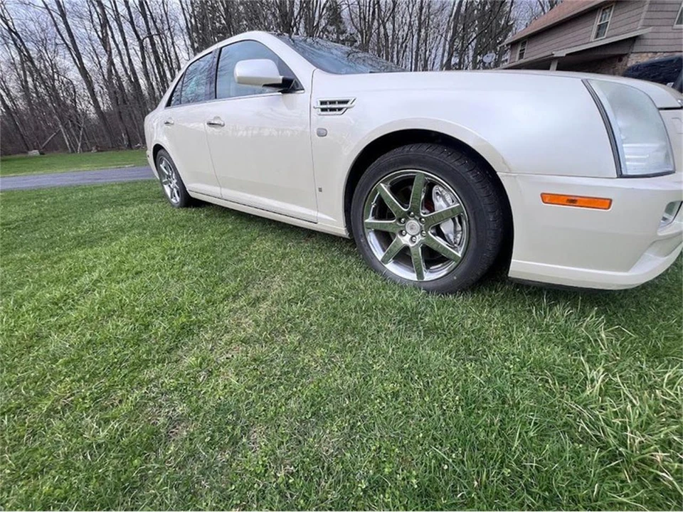 2008 Cadillac STS - Image 8 of 27