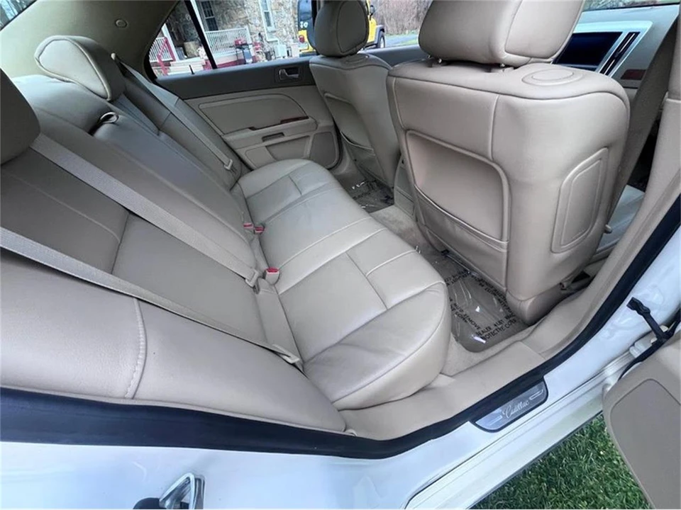 2008 Cadillac STS - Image 18 of 27