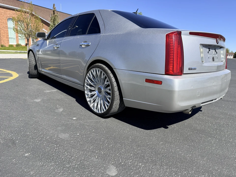 2008 Cadillac STS - Image 5 of 31