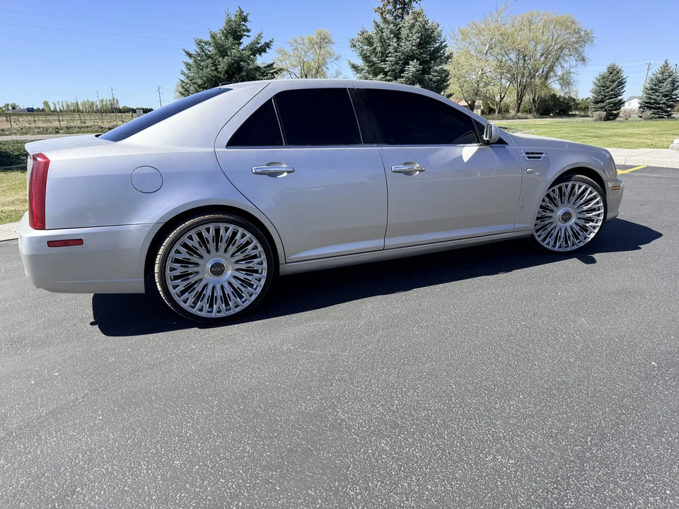 2008 Cadillac STS - Image 7 of 31