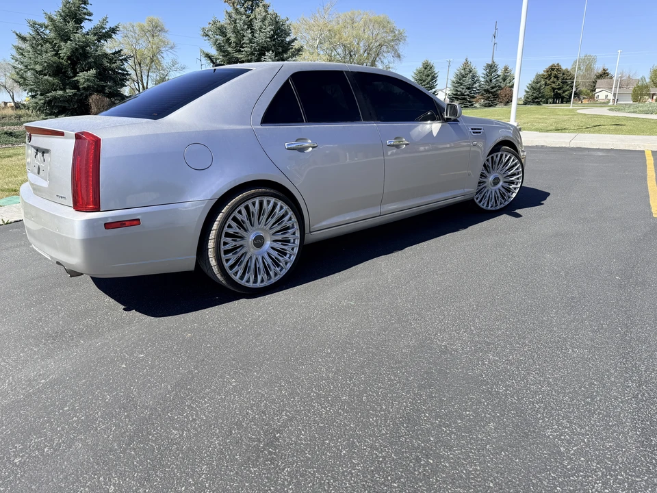 2008 Cadillac STS - Image 6 of 31