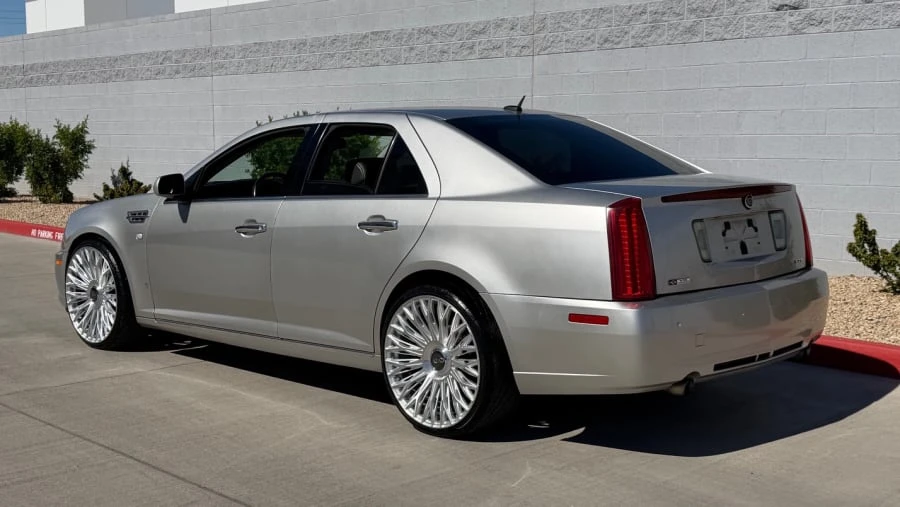 2008 Cadillac STS - Image 3 of 16