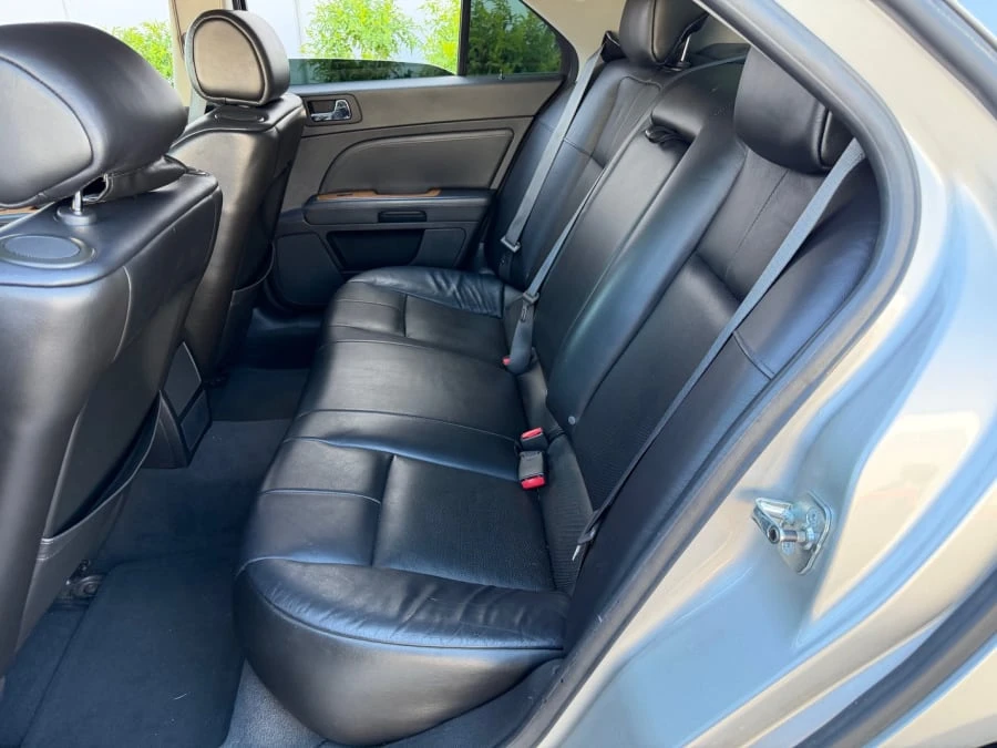 2008 Cadillac STS - Image 11 of 16