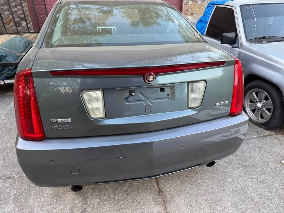 2008 Cadillac STS - Image 2 of 5